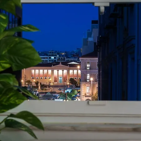 Stylish Syntagma Loft Apartment *